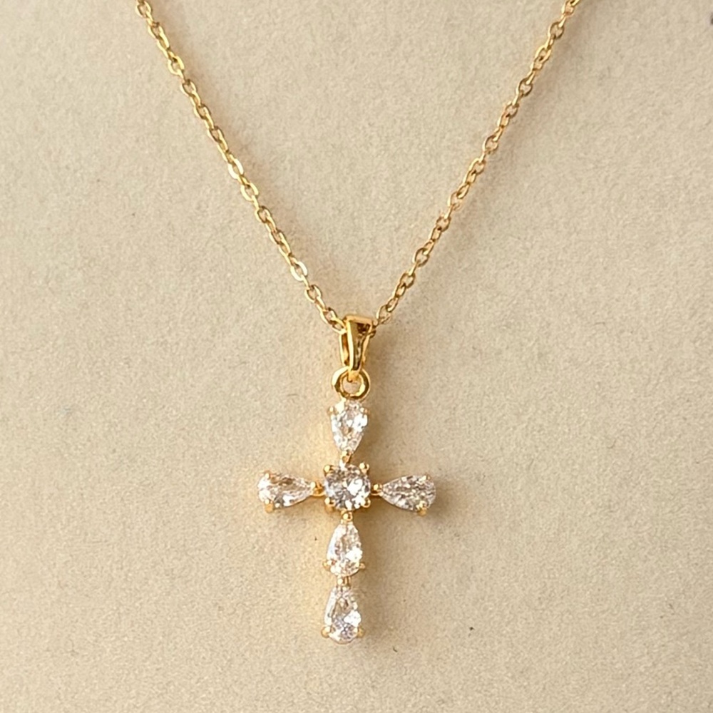 Stainless‎ Steel Cubic Zirconia Cross Pendant Necklace